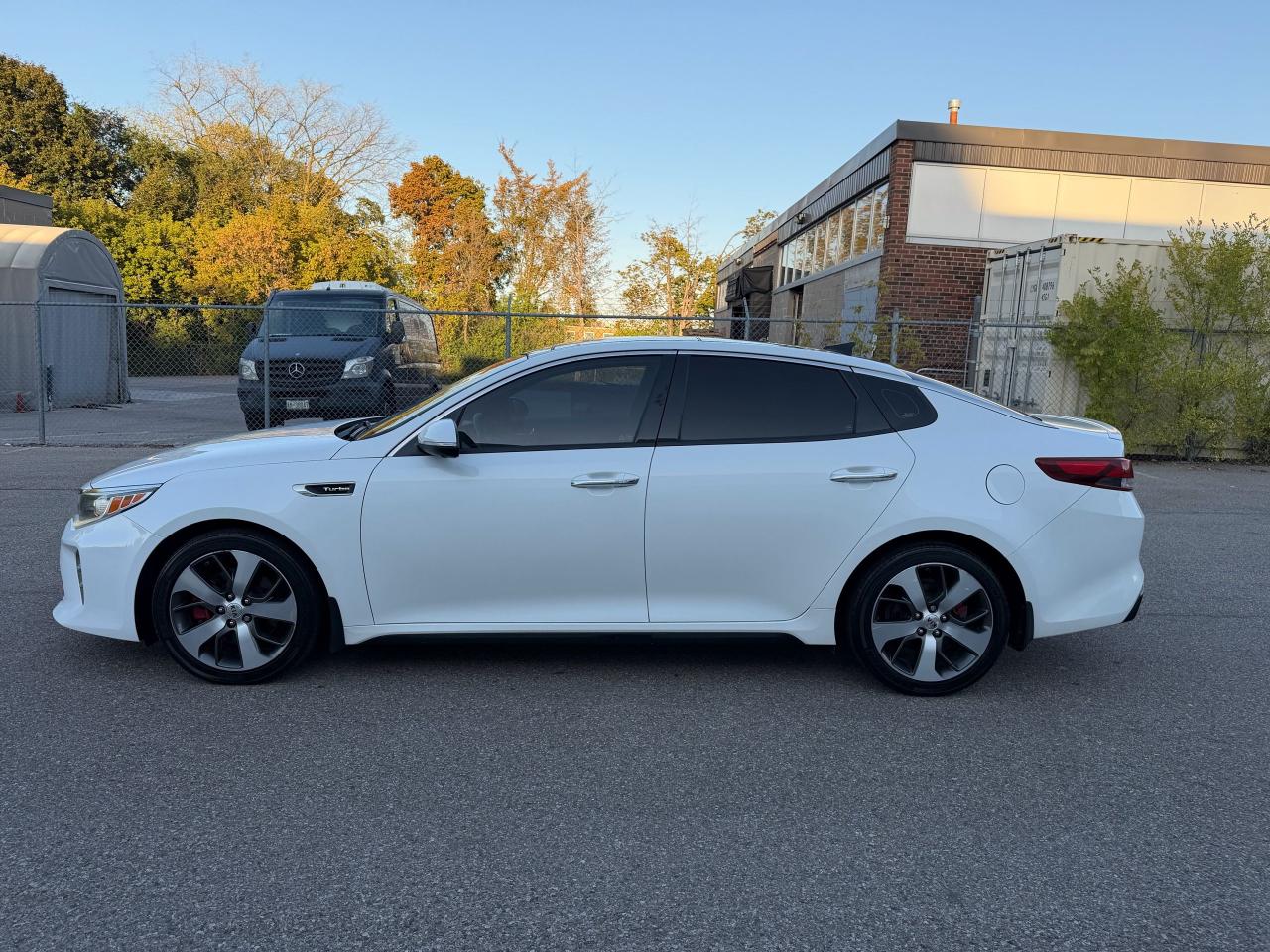 2016 Kia Optima SXL Turbo w/Black - Photo #9