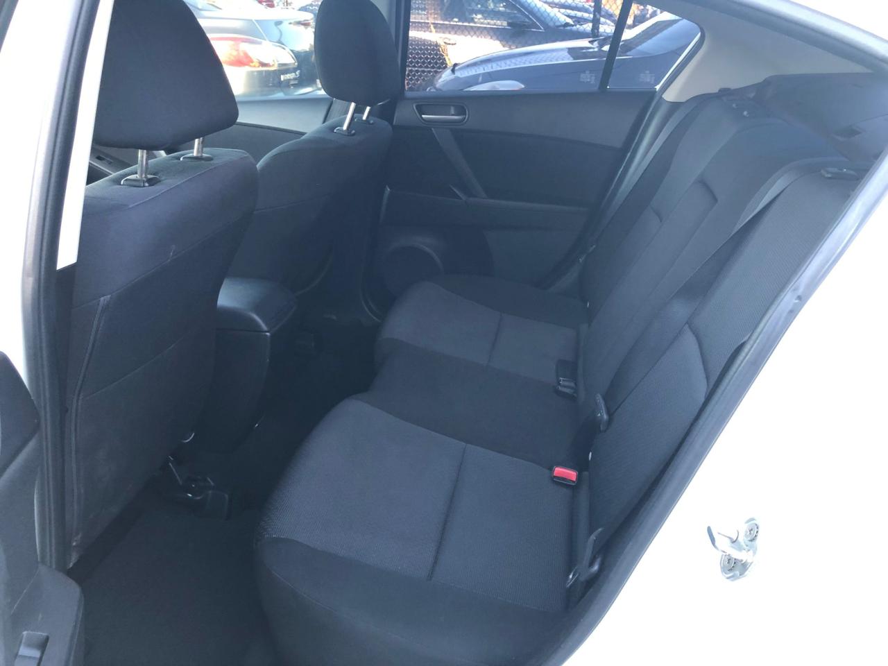 2010 Mazda MAZDA3 GS CERTIFIED WITH 3 YEARS WARRANTY INCLUDED. - Photo #10