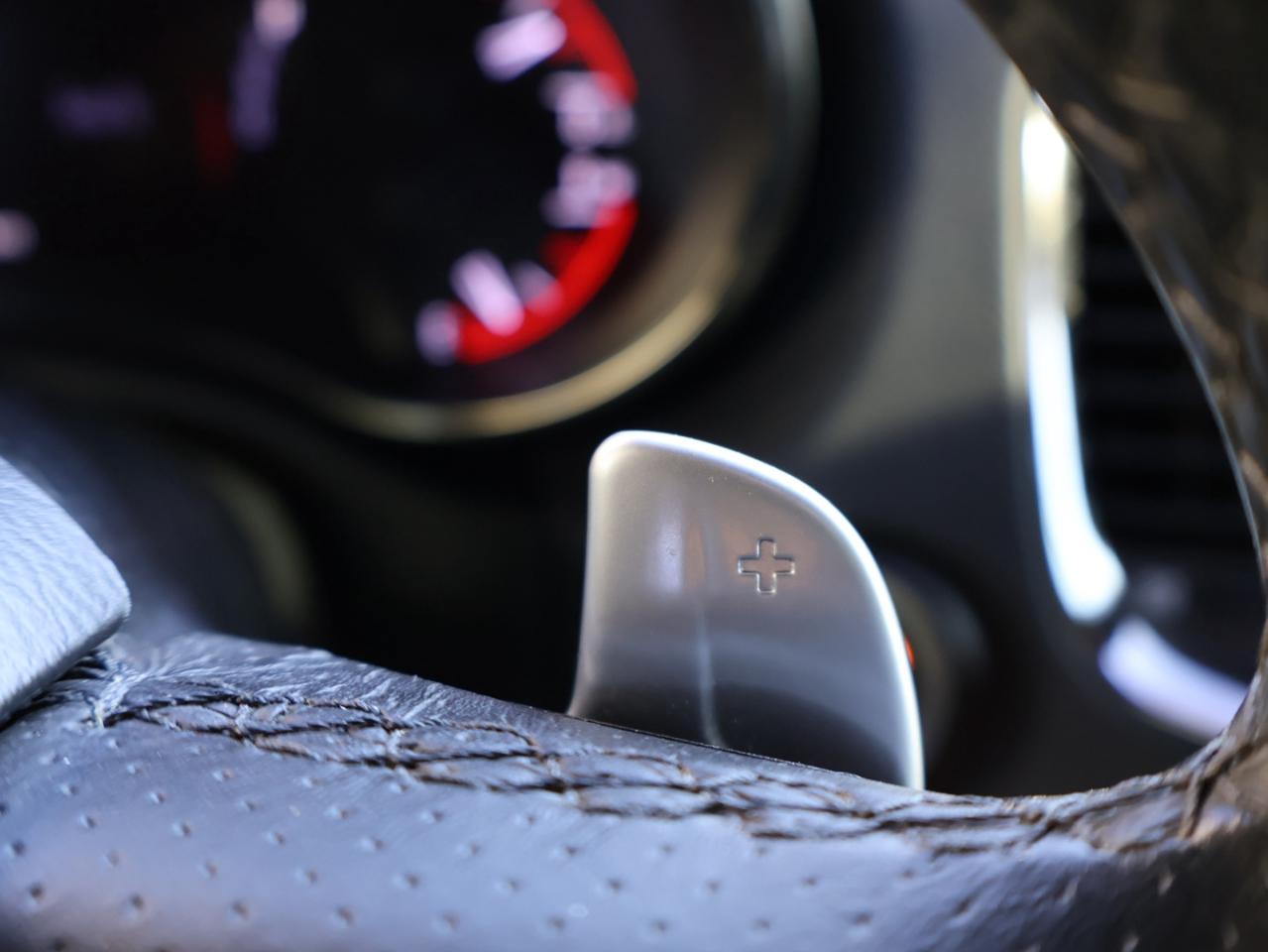 2019 Dodge Durango R/T AWD HEMI CERTIFIED CAMERA NAV BLUETOOTH LEATHER HEAT/COLD SEATS SUNROOF CRUISE ALLOYS - Photo #39