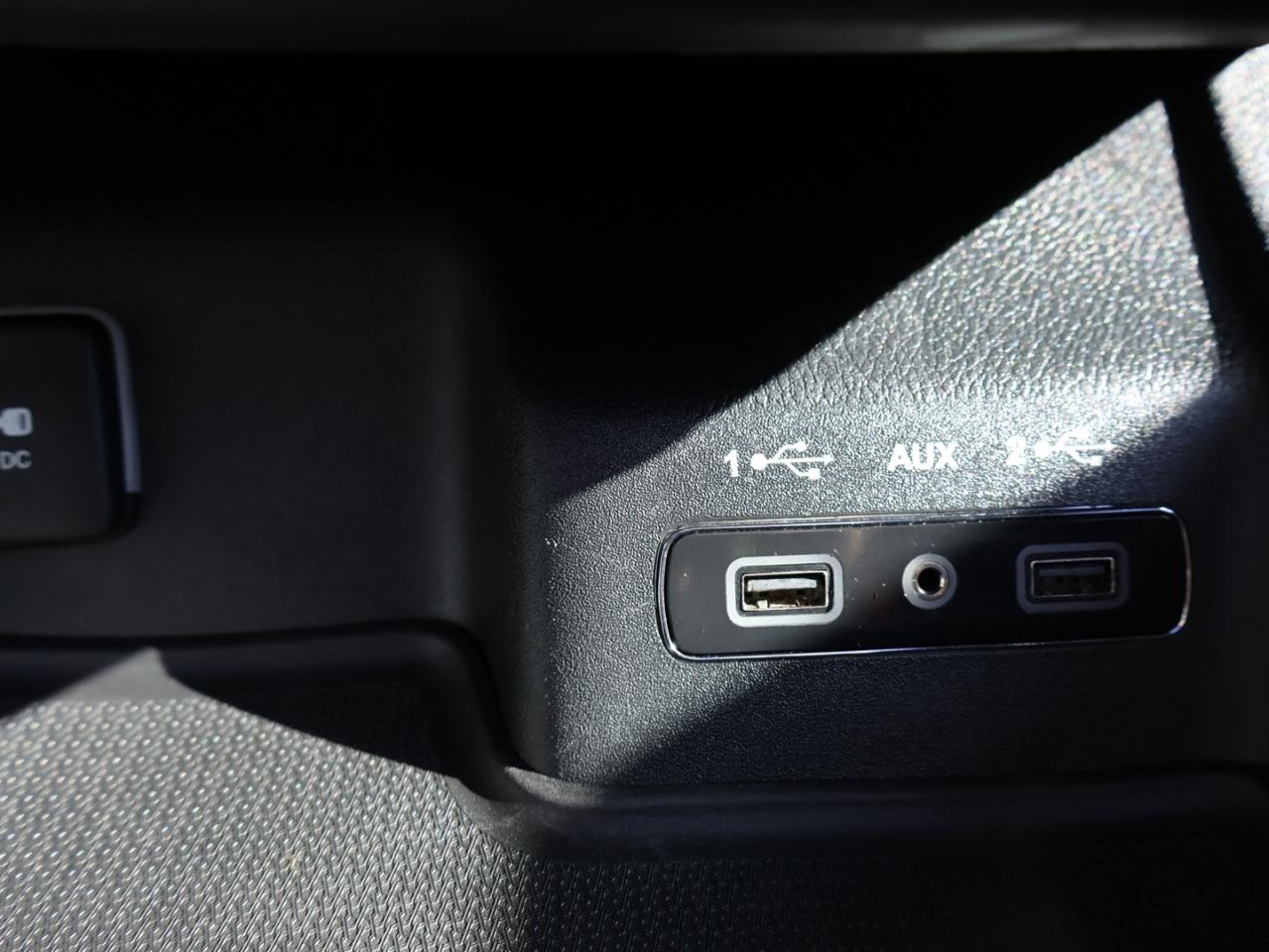 2019 Dodge Durango R/T AWD HEMI CERTIFIED CAMERA NAV BLUETOOTH LEATHER HEAT/COLD SEATS SUNROOF CRUISE ALLOYS - Photo #43