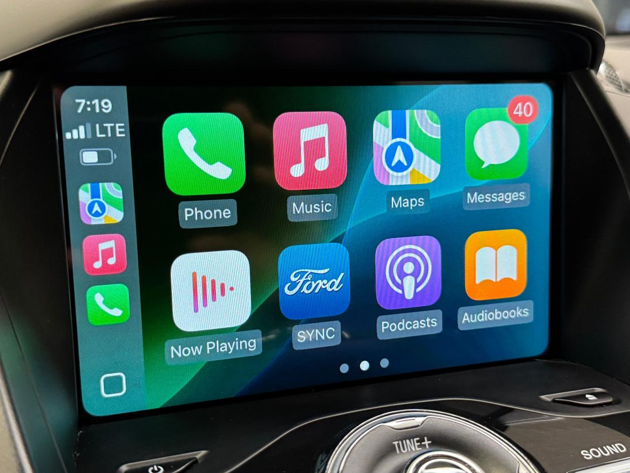 2017 Ford Escape Titanium+Panoramic Roof+GPS+BSM+ApplePlay Photo30