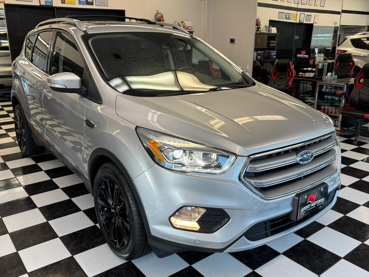 2017 Ford Escape Titanium+Panoramic Roof+GPS+BSM+ApplePlay Photo10
