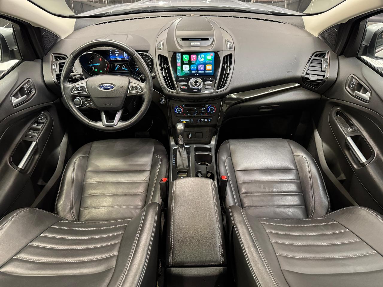 2017 Ford Escape Titanium+Panoramic Roof+GPS+BSM+ApplePlay Photo2