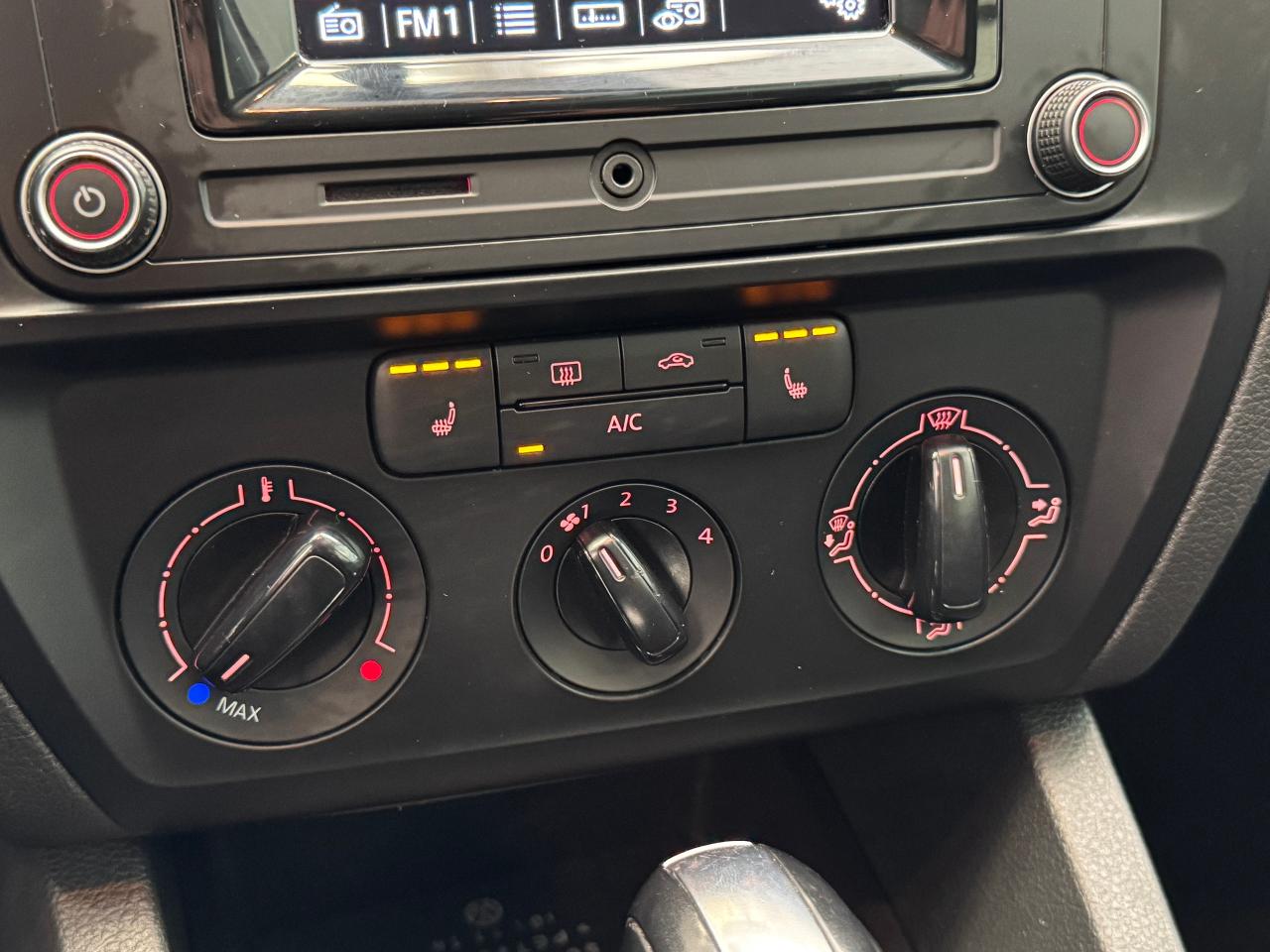 2016 Volkswagen Jetta 1.4 TSI Trendline+New Tires+Brakes+A/C+CAMERA - Photo #21