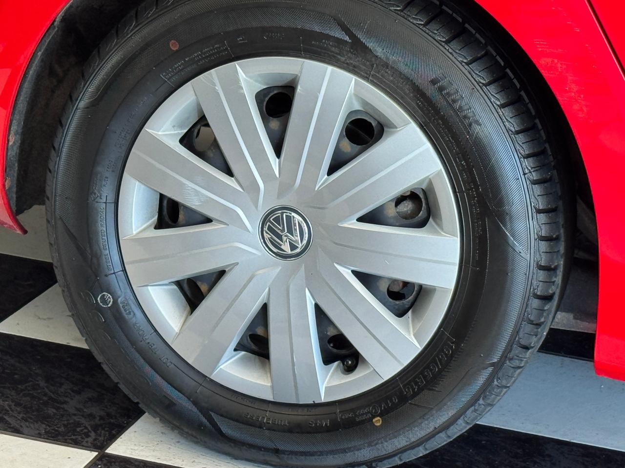 2016 Volkswagen Jetta 1.4 TSI Trendline+New Tires+Brakes+A/C+CAMERA Photo39