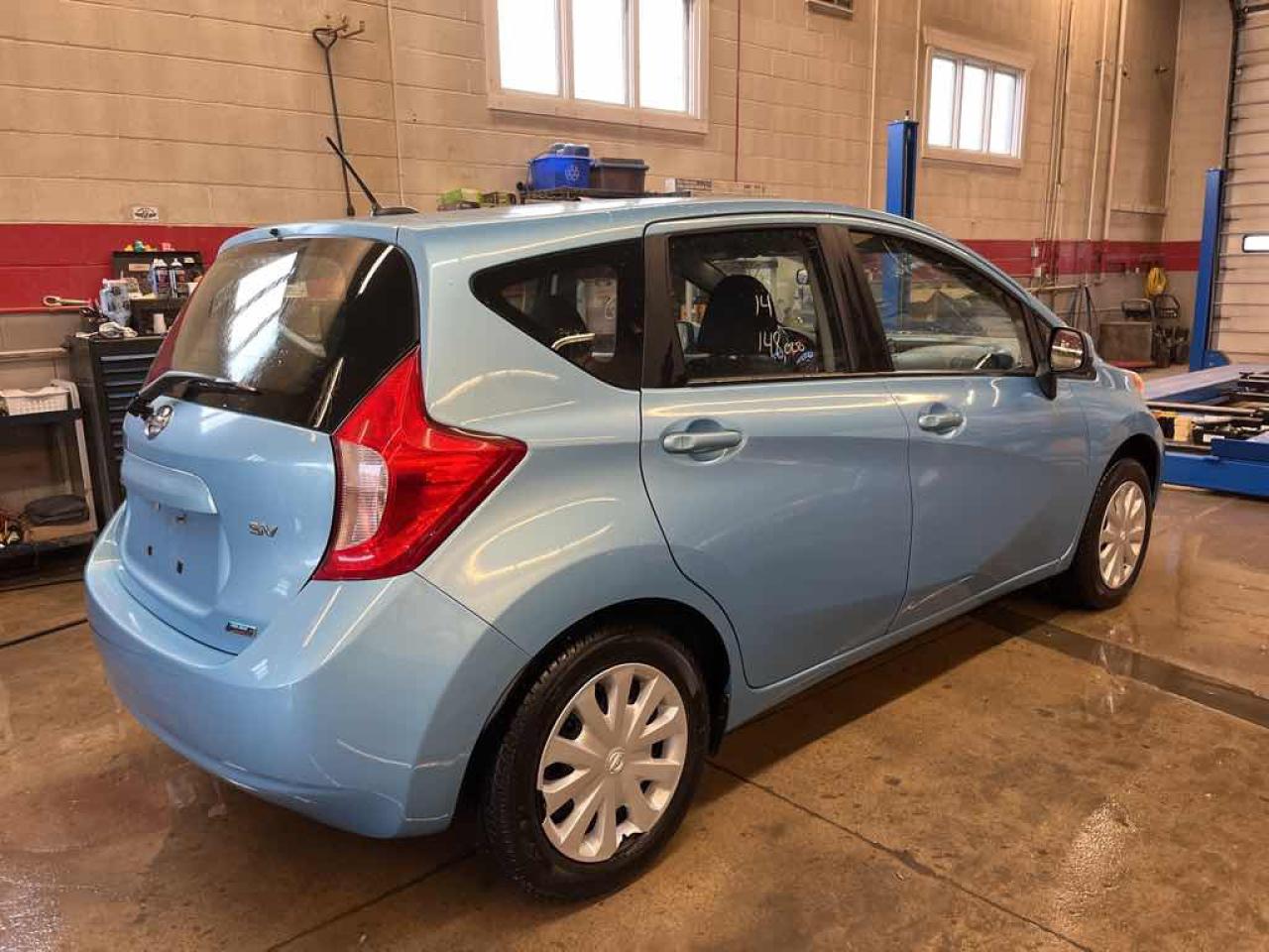2014 Nissan Versa Note SV - Photo #4