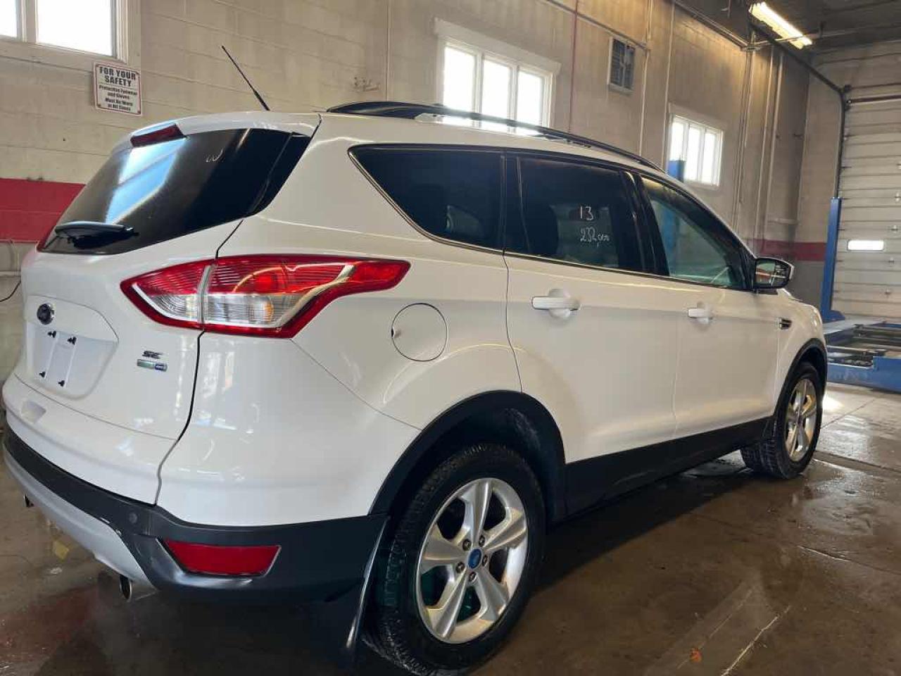 2013 Ford Escape SE - Photo #4