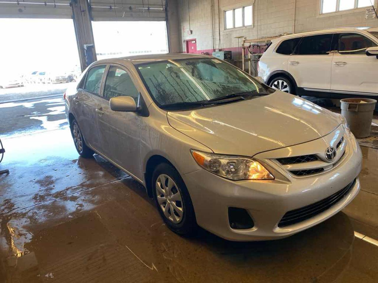 2011 Toyota Corolla  - Photo #3