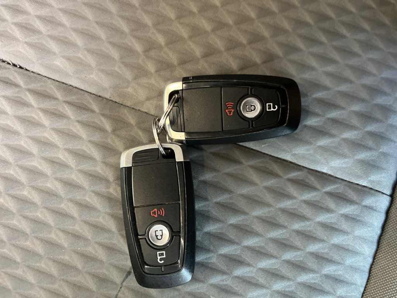 2020 Ford Escape SE - Photo #11