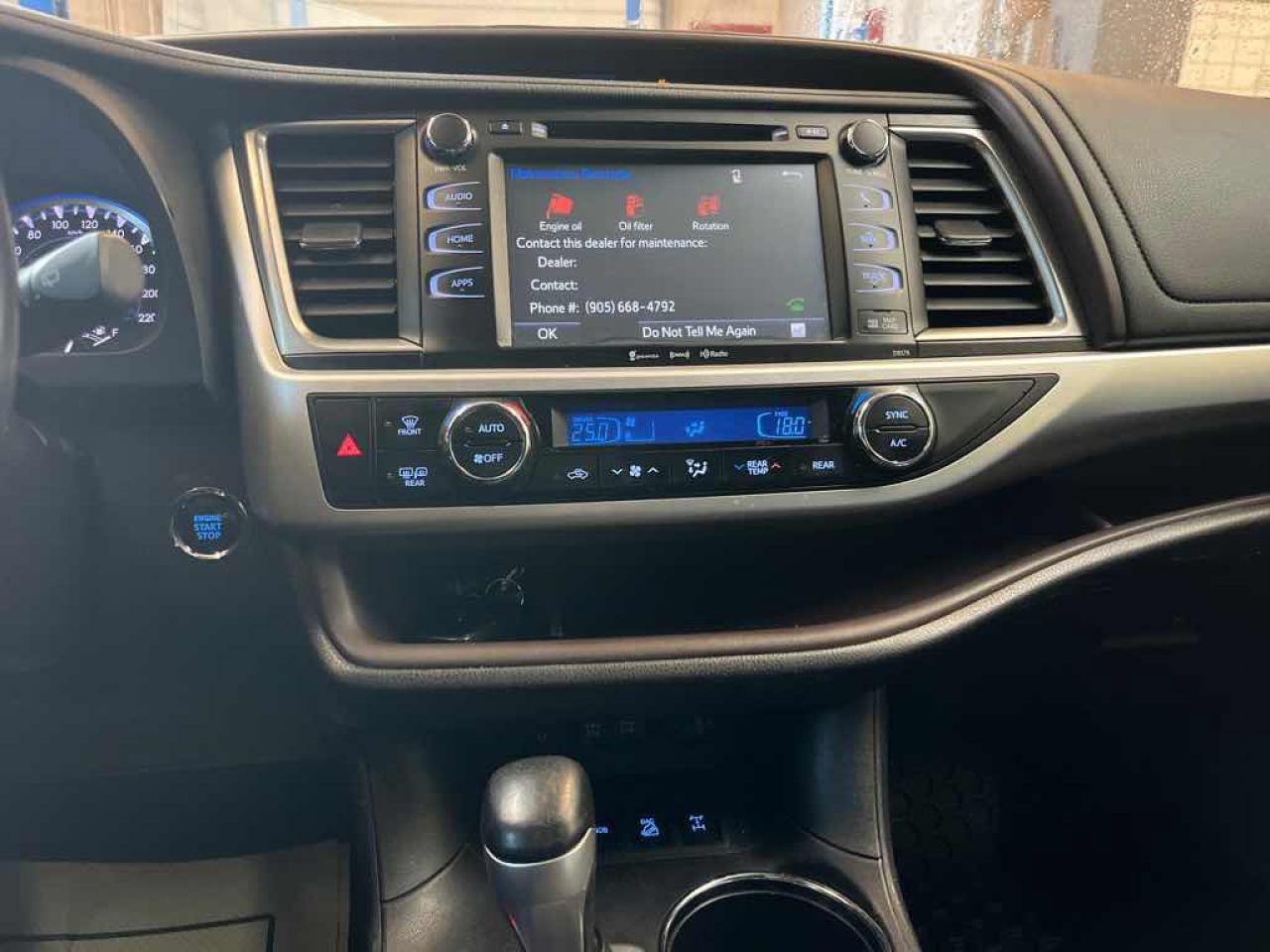 2018 Toyota Highlander  - Photo #10