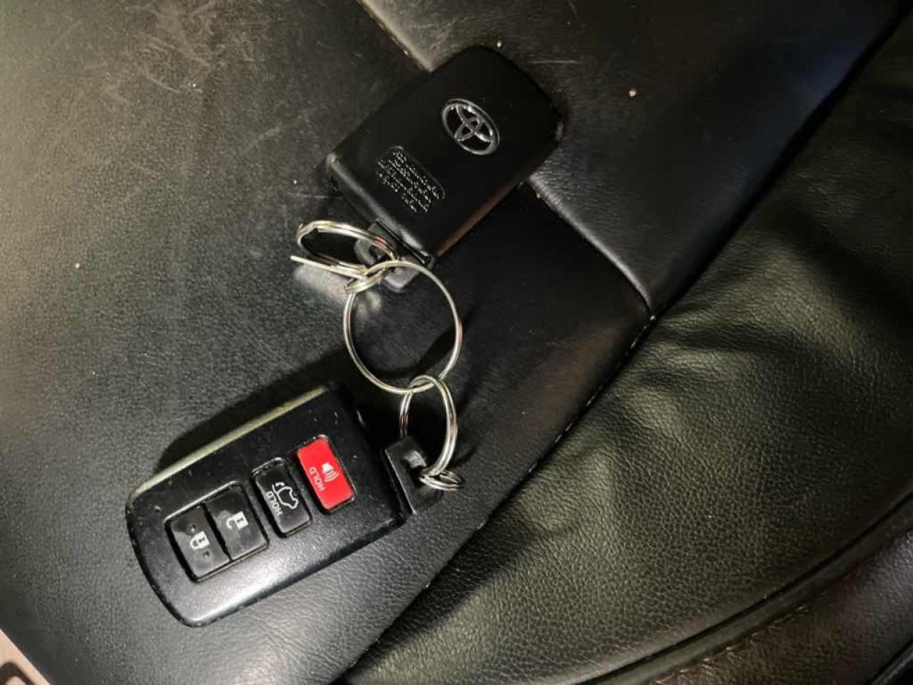 2018 Toyota Highlander  - Photo #11