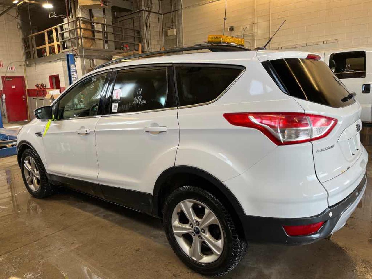 2014 Ford Escape SE - Photo #6