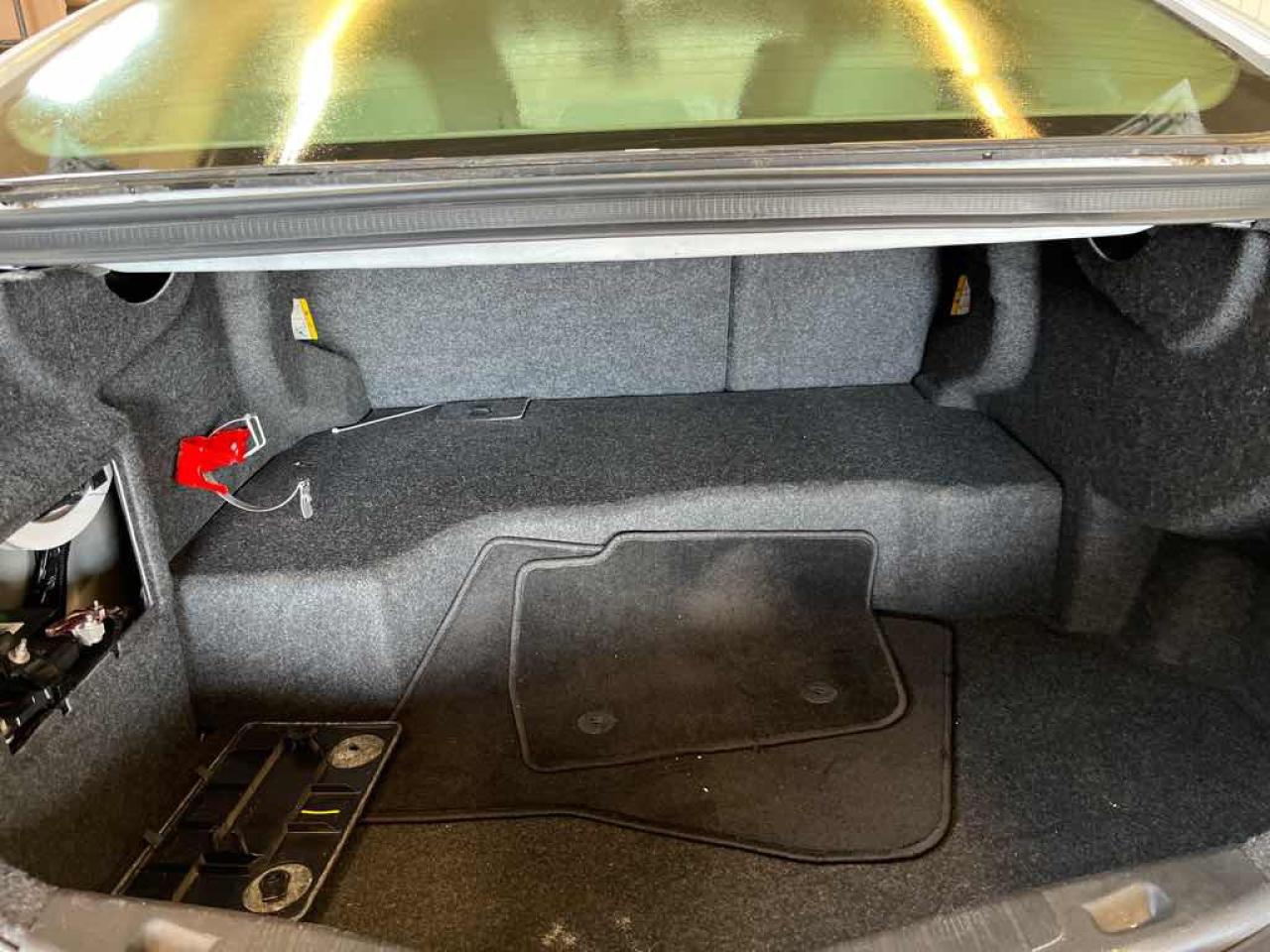 2014 Ford Fusion SE Hybrid - Photo #20