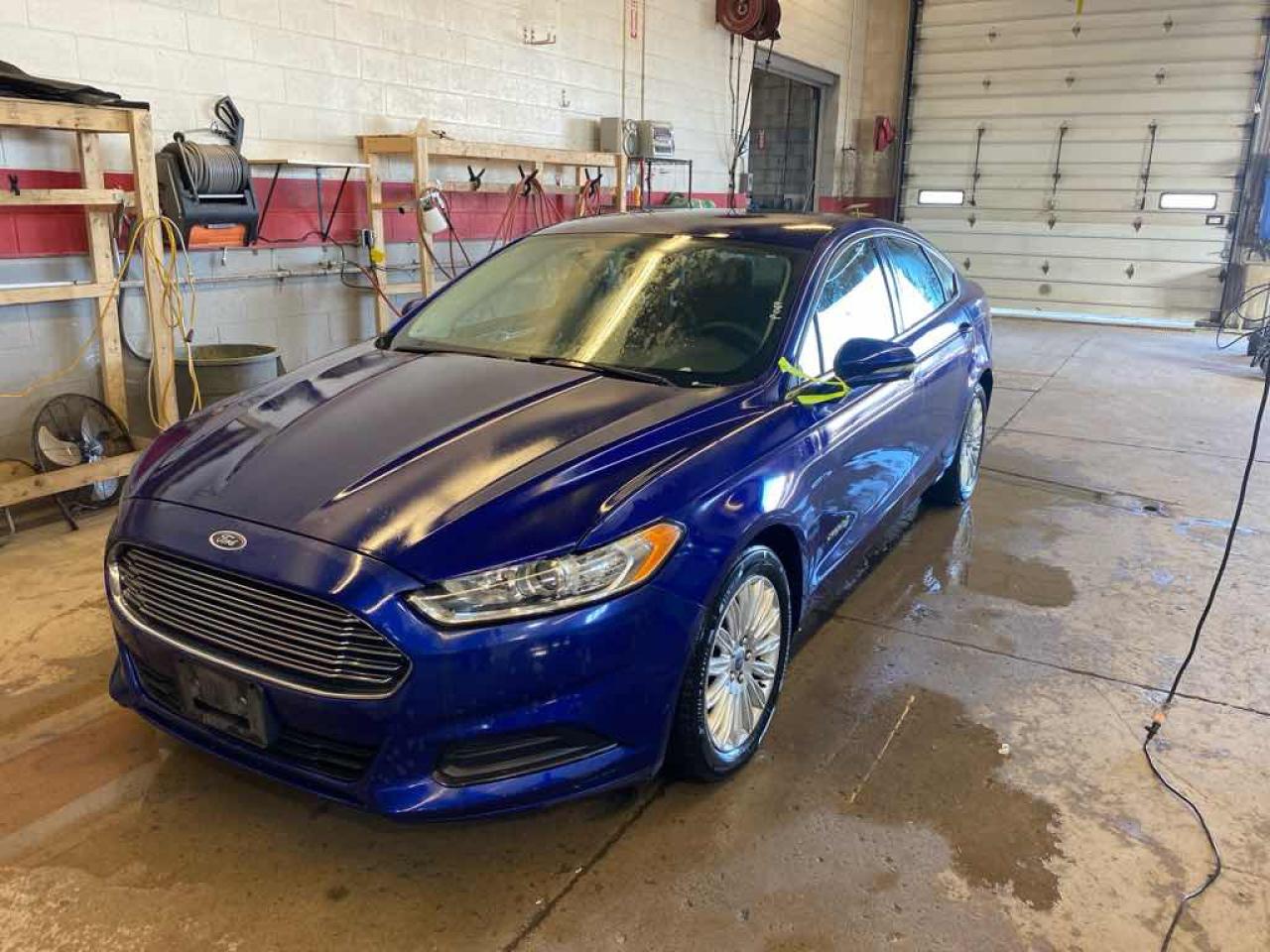 2013 Ford Fusion SE Hybrid