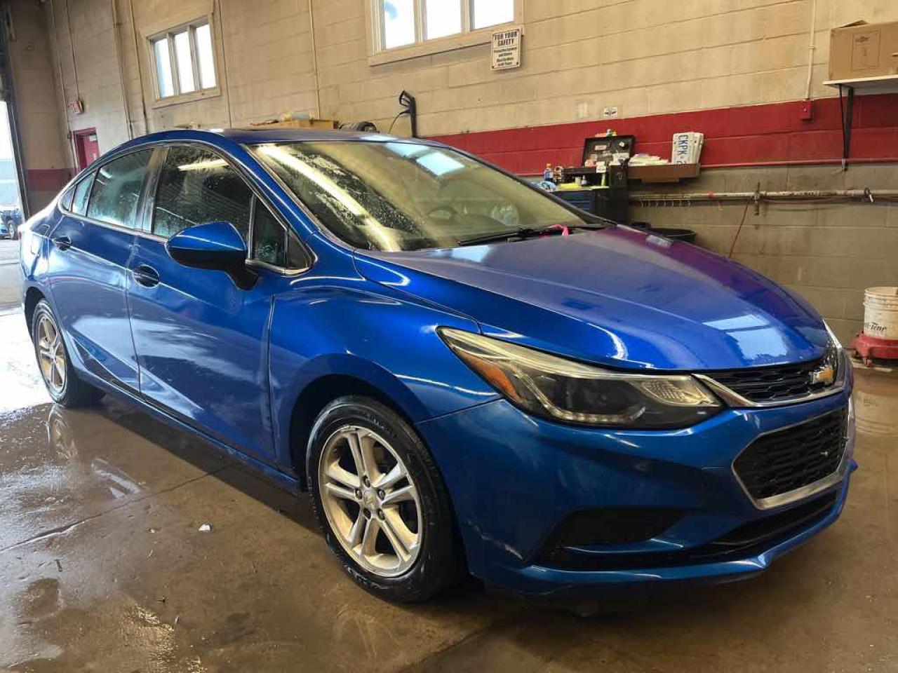 2018 CHEVRO CRUZE LT  - Photo #3