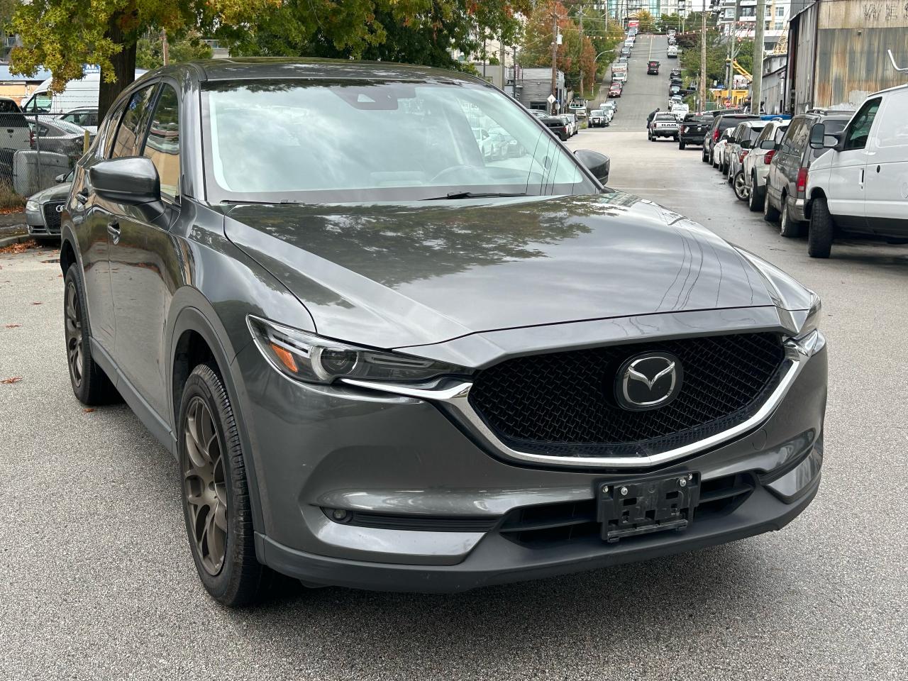 2018 Mazda CX-5 GT - Photo #4