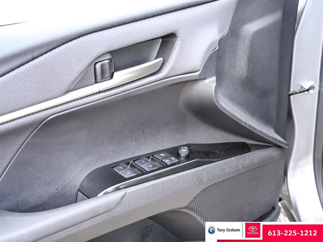 2026 Toyota Camry SE Upgrade Photo