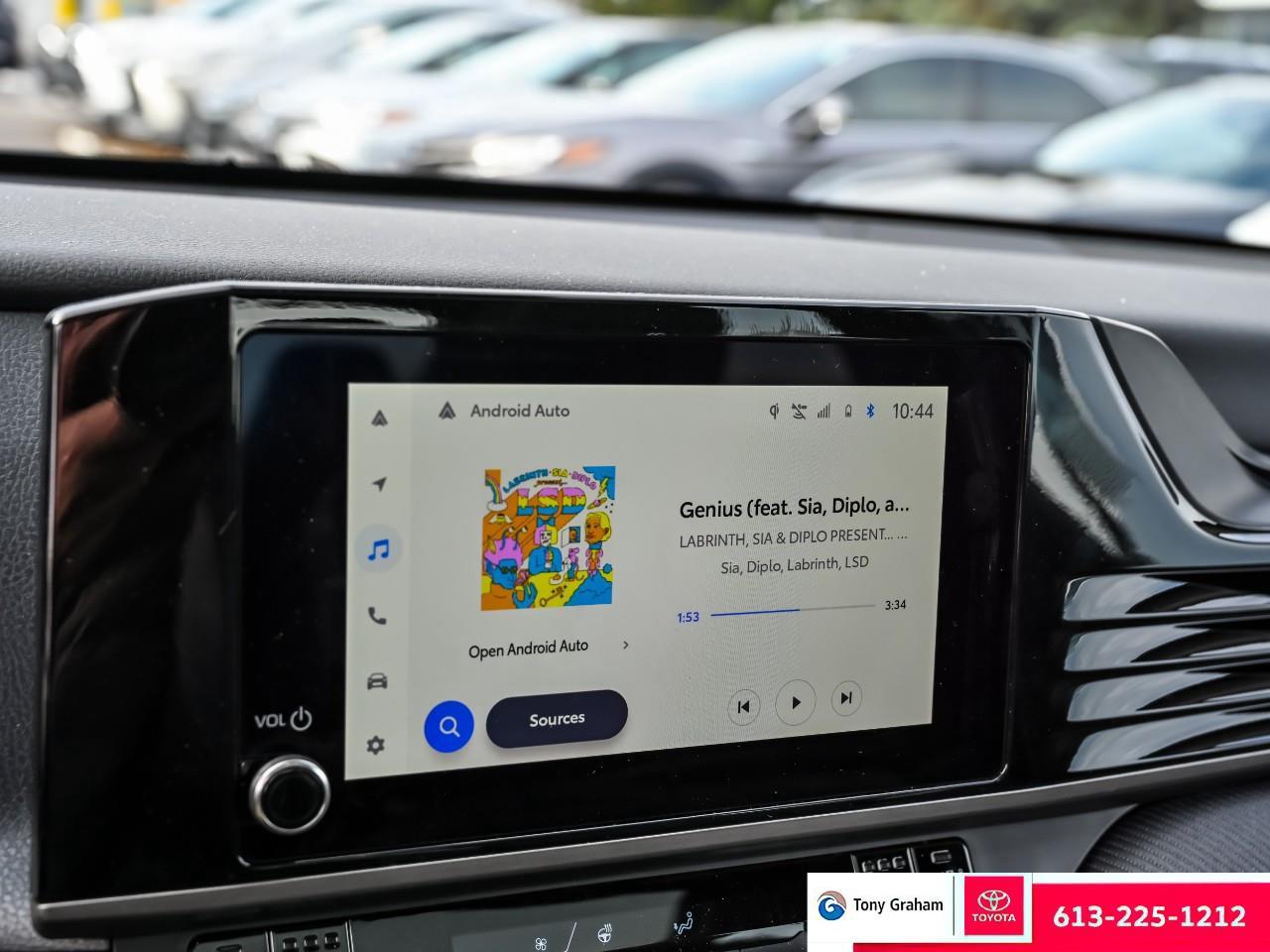 2026 Toyota Camry SE Upgrade Photo