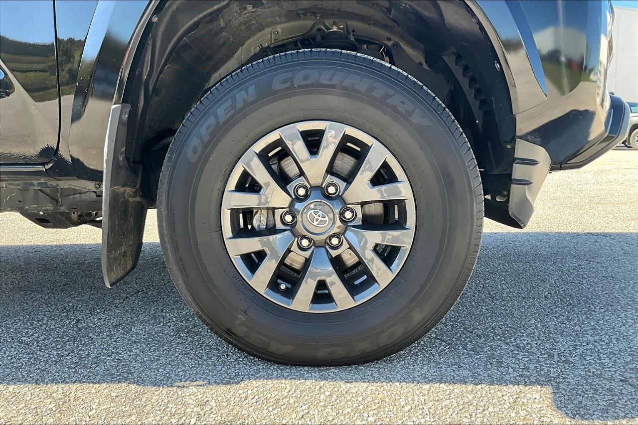 2023 Toyota Tacoma  Photo