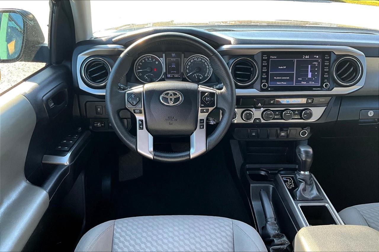 2023 Toyota Tacoma  Photo4