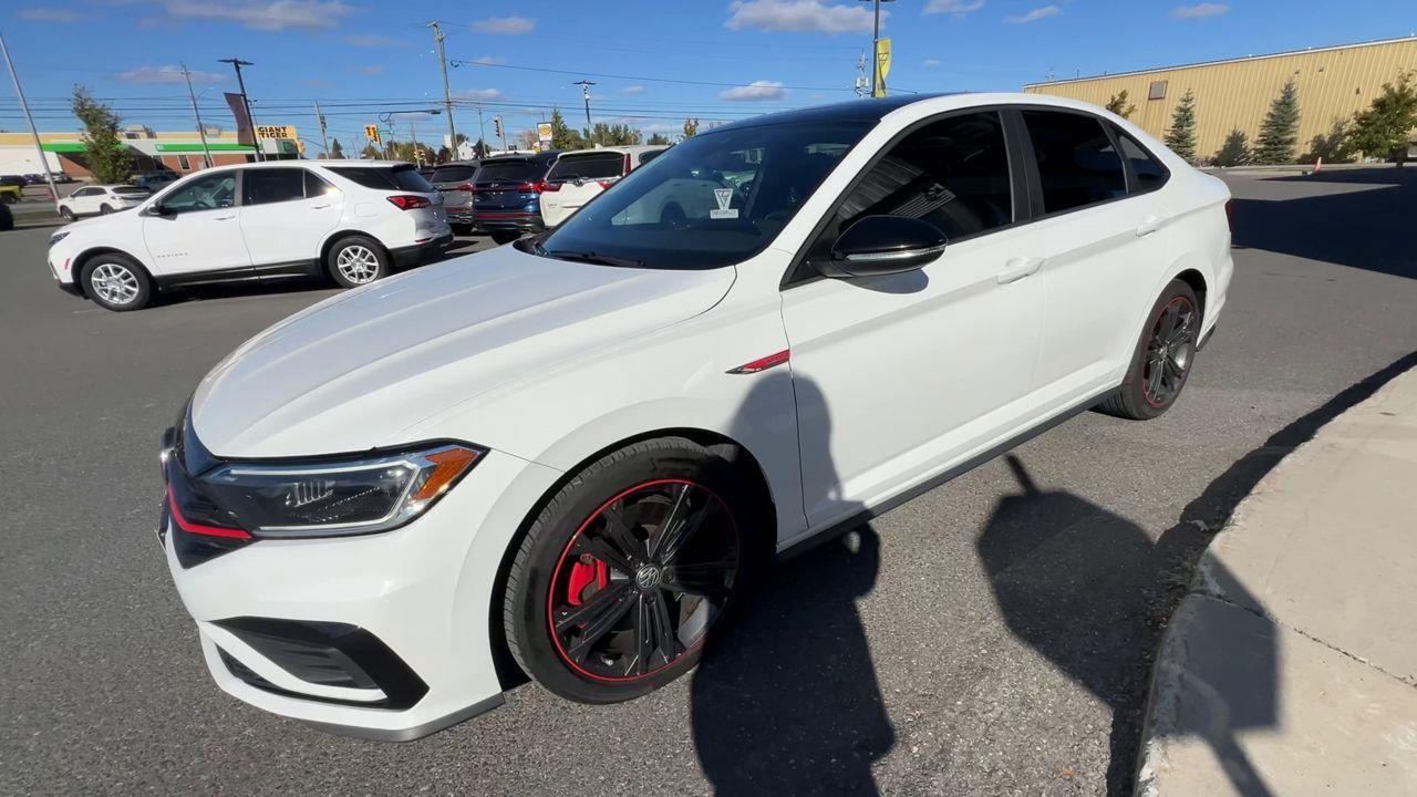 2019 Volkswagen Jetta GLI 35th Edition MOONROOF, FRONT HEATED LEATHER SEATS, SIRIUS XM, BACK UP CAM, NAV!! Photo3