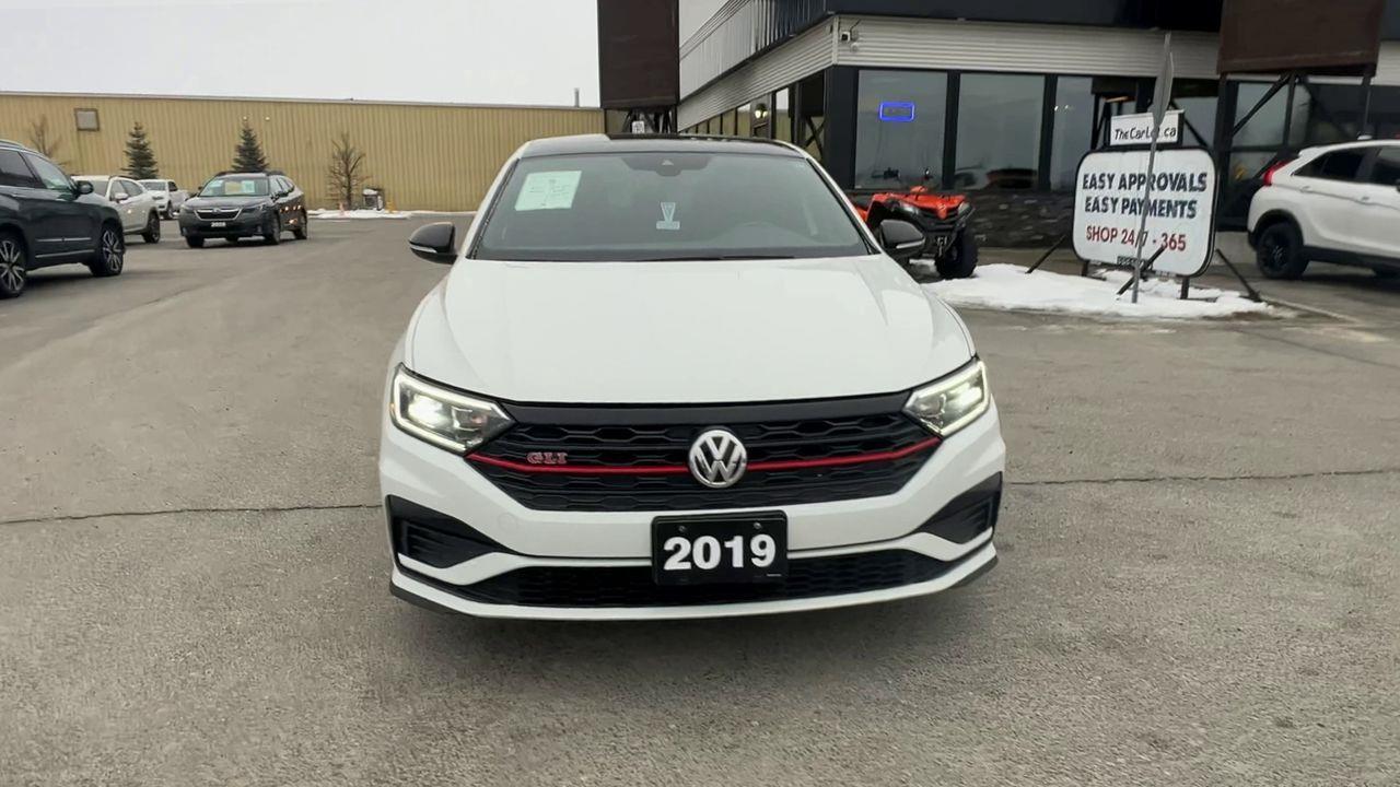 2019 Volkswagen Jetta GLI 35th Edition MOONROOF, FRONT HEATED LEATHER SEATS, SIRIUS XM, BACK UP CAM, NAV!! Photo