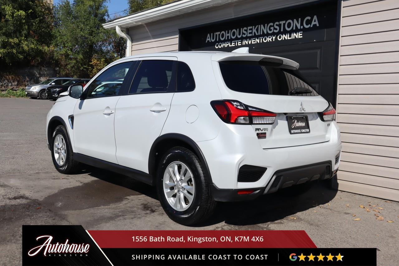 2023 Mitsubishi RVR SE LANE DEPARTURE WARNING - AWD Photo3