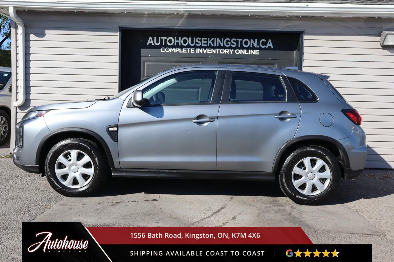 2023 Mitsubishi RVR ES AWD - CLEAN CARFAX Photo3