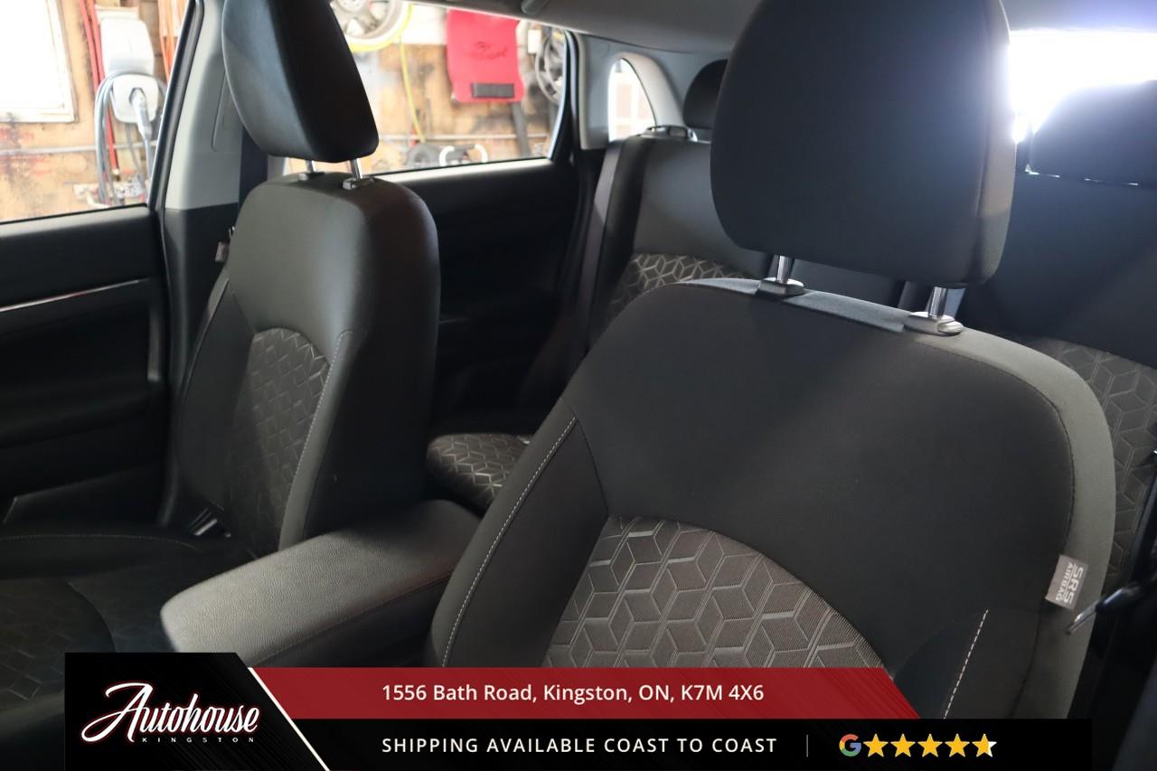 2023 Mitsubishi RVR ES AWD - CLEAN CARFAX Photo