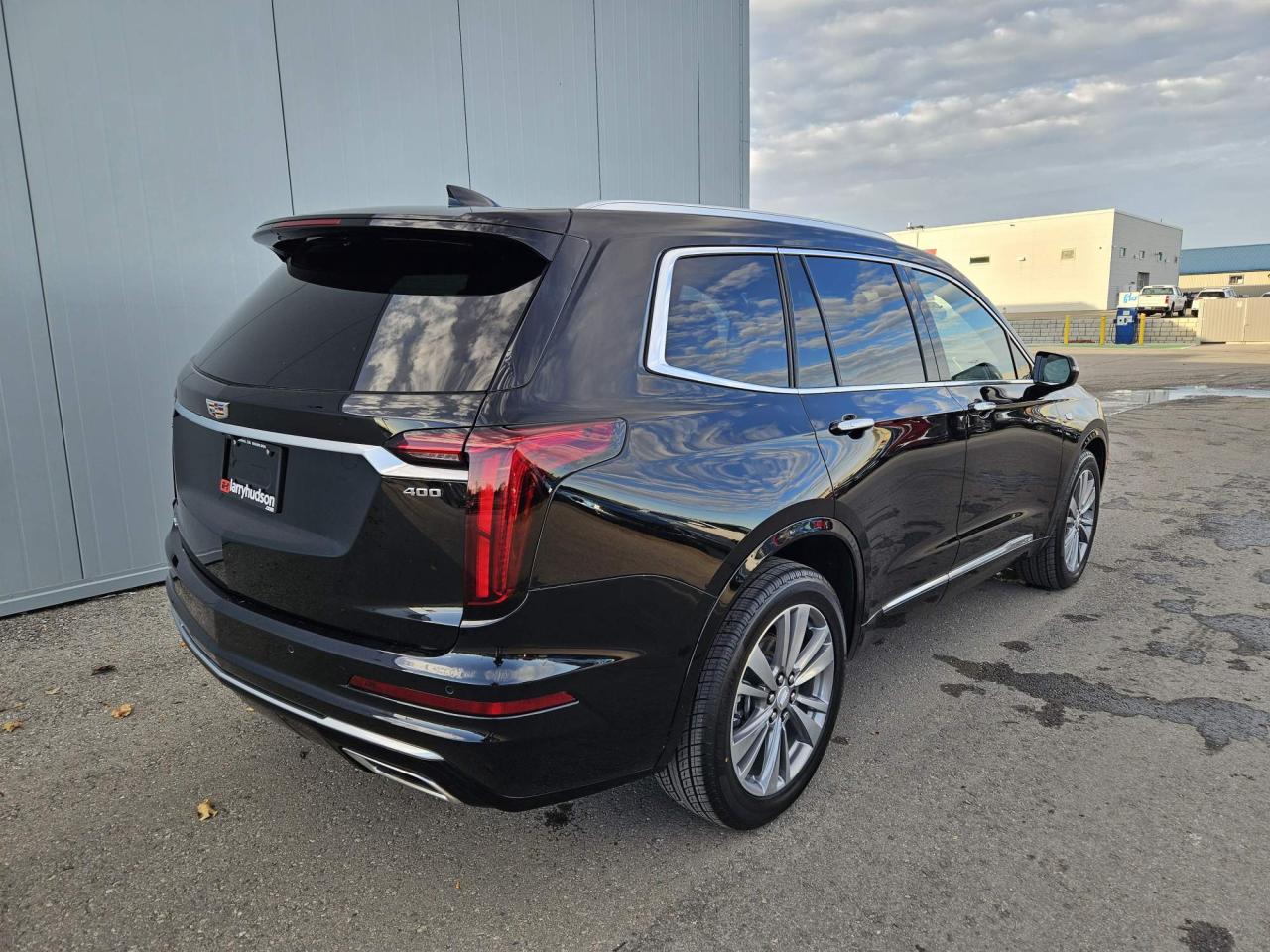 2024 Cadillac XT6 Premium Luxury One Owner | Navigation | Sunroof | 6 Passenger | 20" Wheels Photo