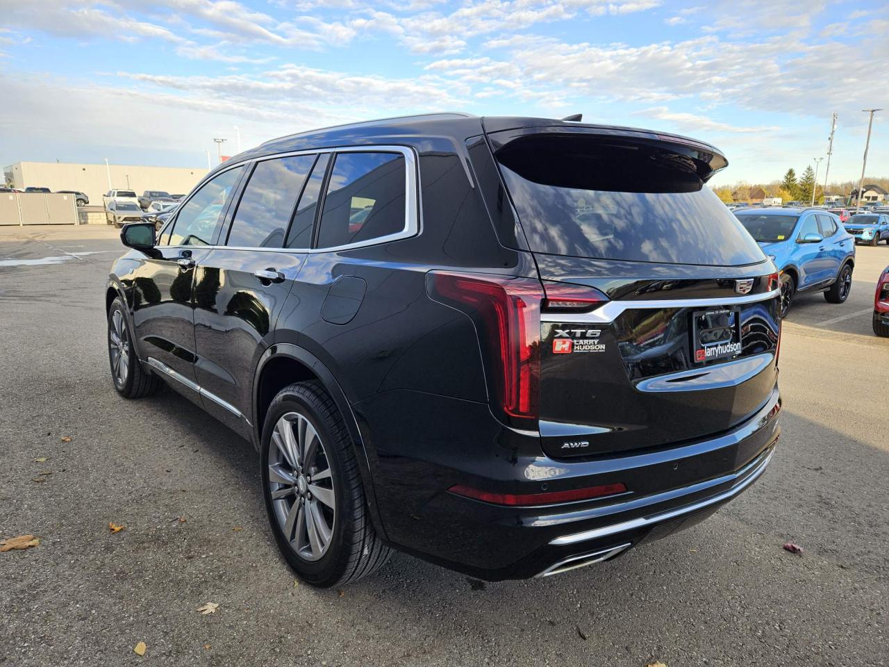 2024 Cadillac XT6 Premium Luxury One Owner | Navigation | Sunroof | 6 Passenger | 20" Wheels Photo