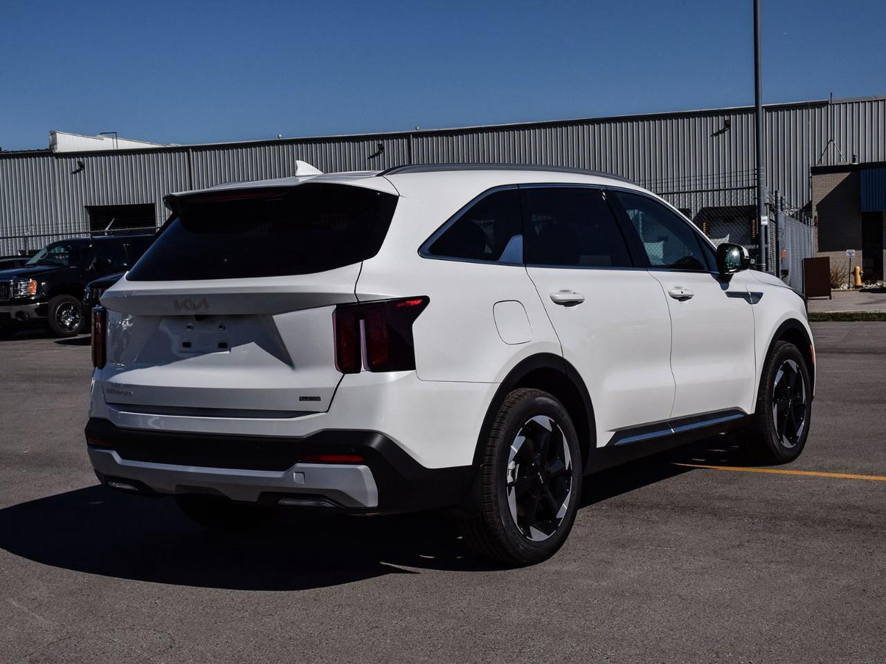 2026 Kia Sorento Plug-In Hybrid 2026 Kia Sorento – Plug-In Hybrid LX Photo