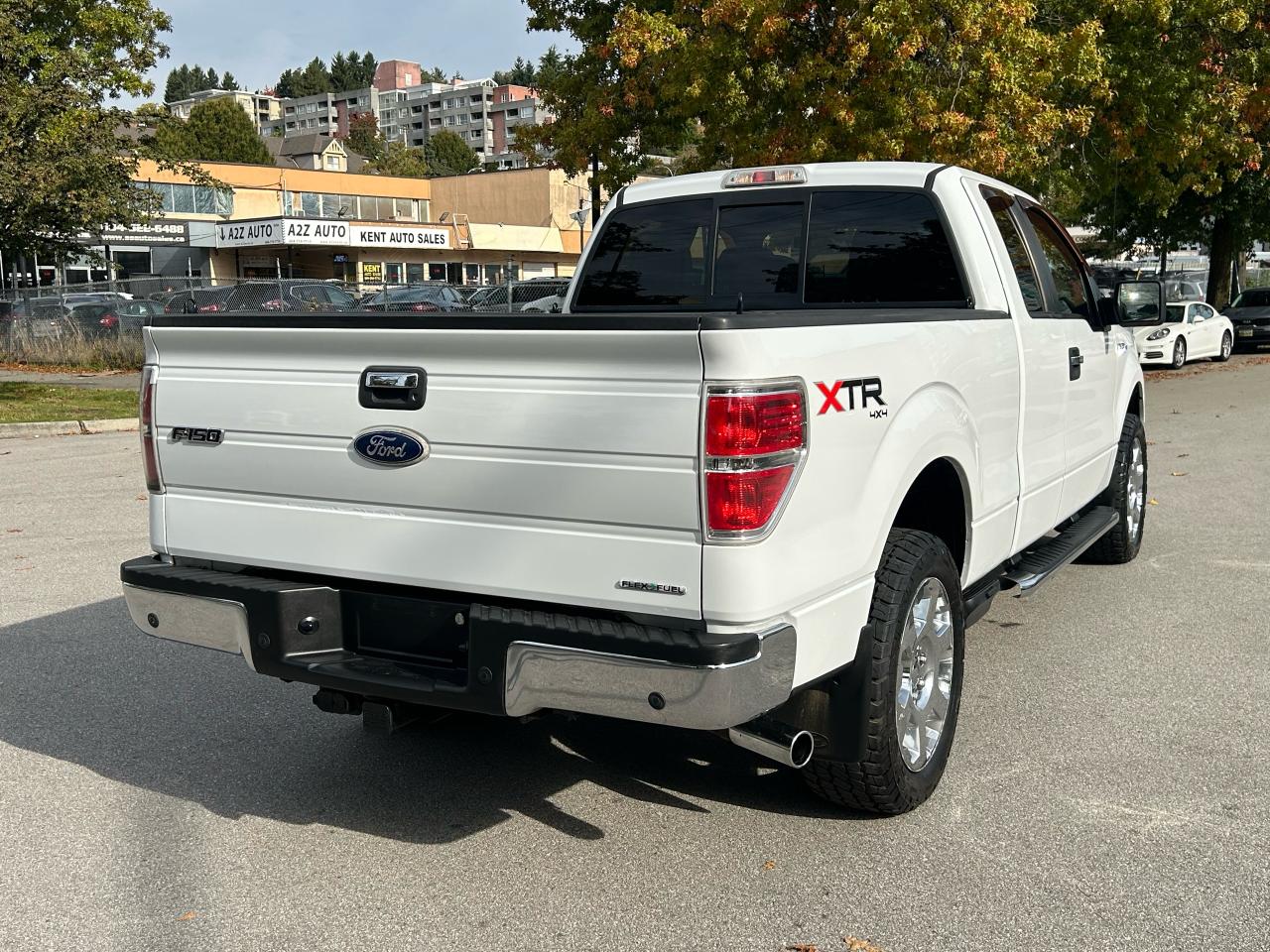 2011 Ford F-150 XLT - Photo #6