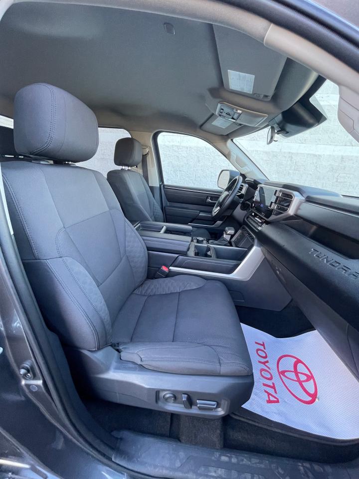 2023 Toyota Tundra SR5 Photo