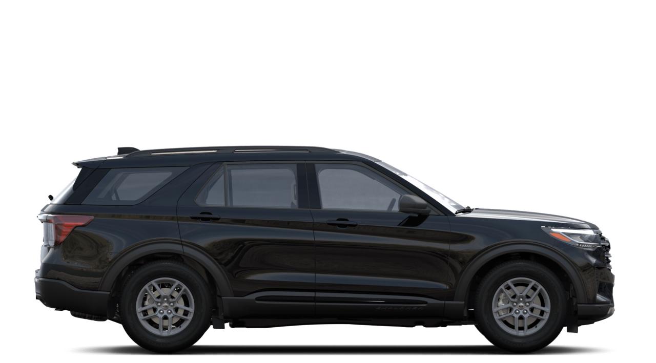 2025 Ford Explorer Active Photo4