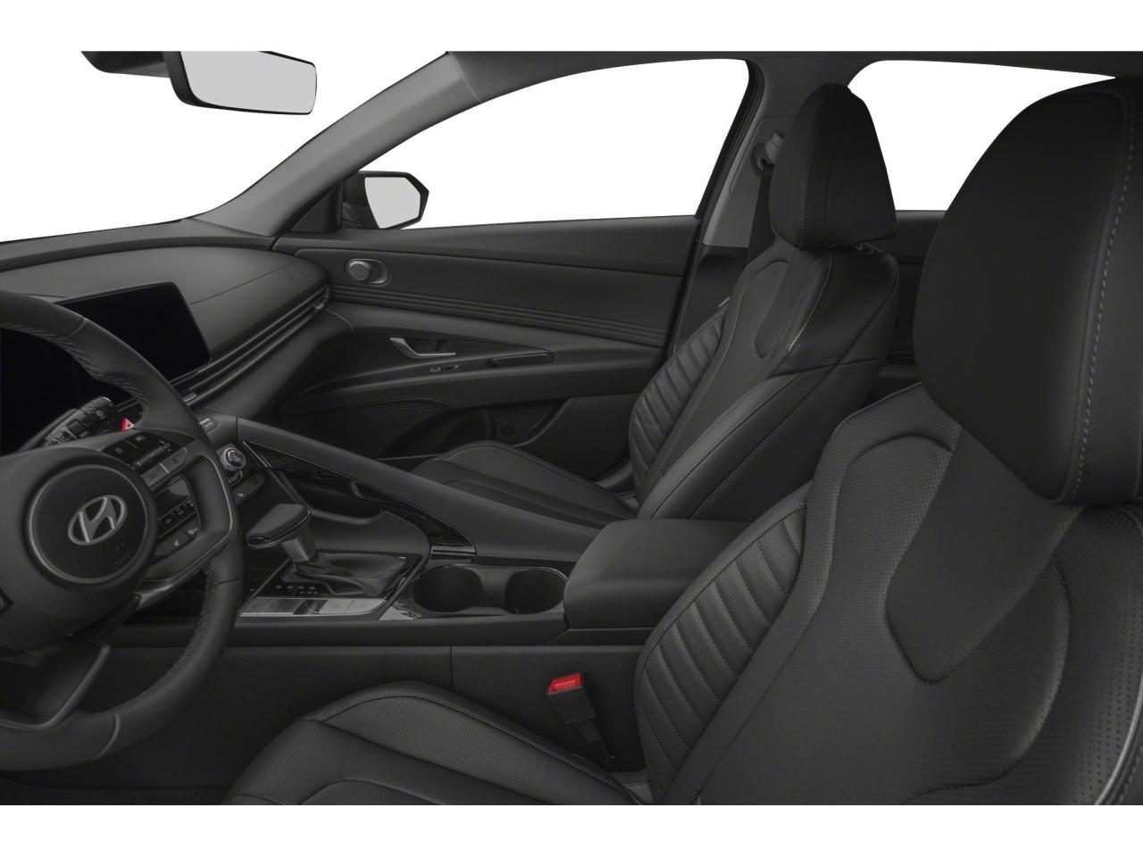 2025 Hyundai Elantra Luxury Photo19