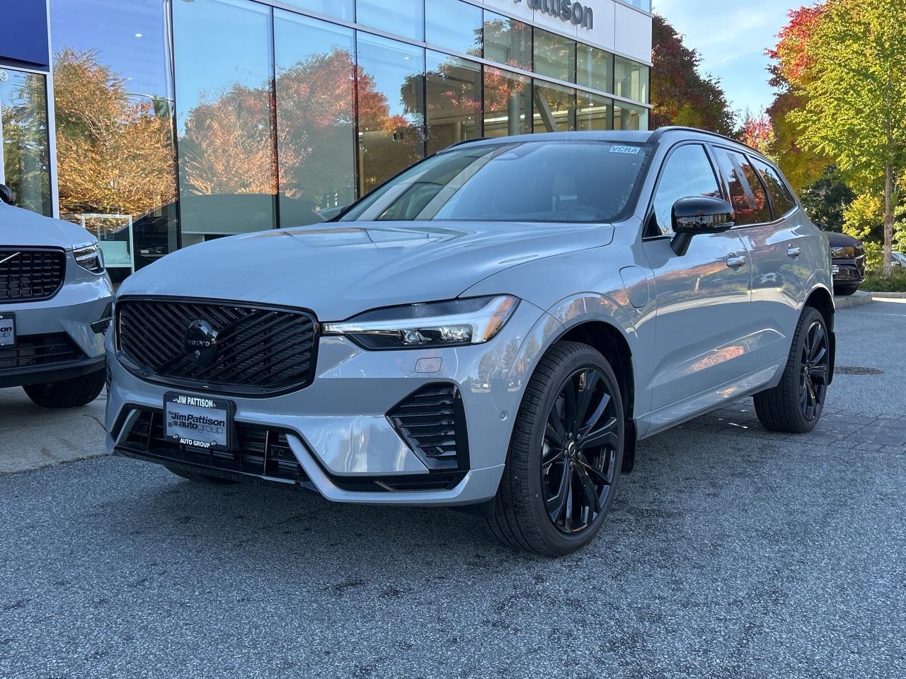 New 2026 Volvo XC60 Plug-In Hybrid T8 AWD Ultra Black Edition for sale in Surrey, BC