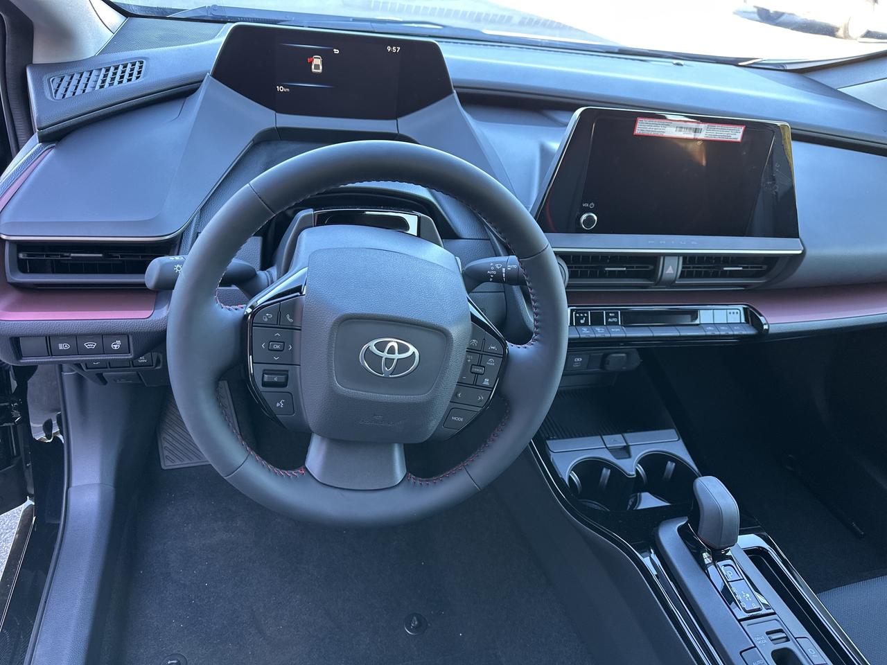 2026 Toyota Prius Plug-In Hybrid SE Photo