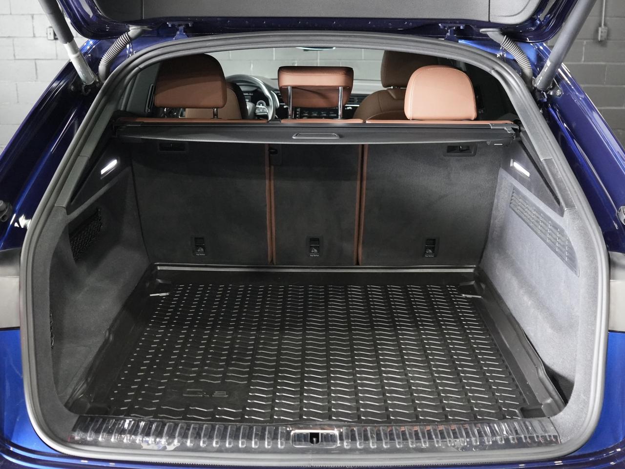 2022 Audi Q8 Progressiv/PANO/360CAM/B&O/21 IN RIM/NO ACCIDENTS Photo