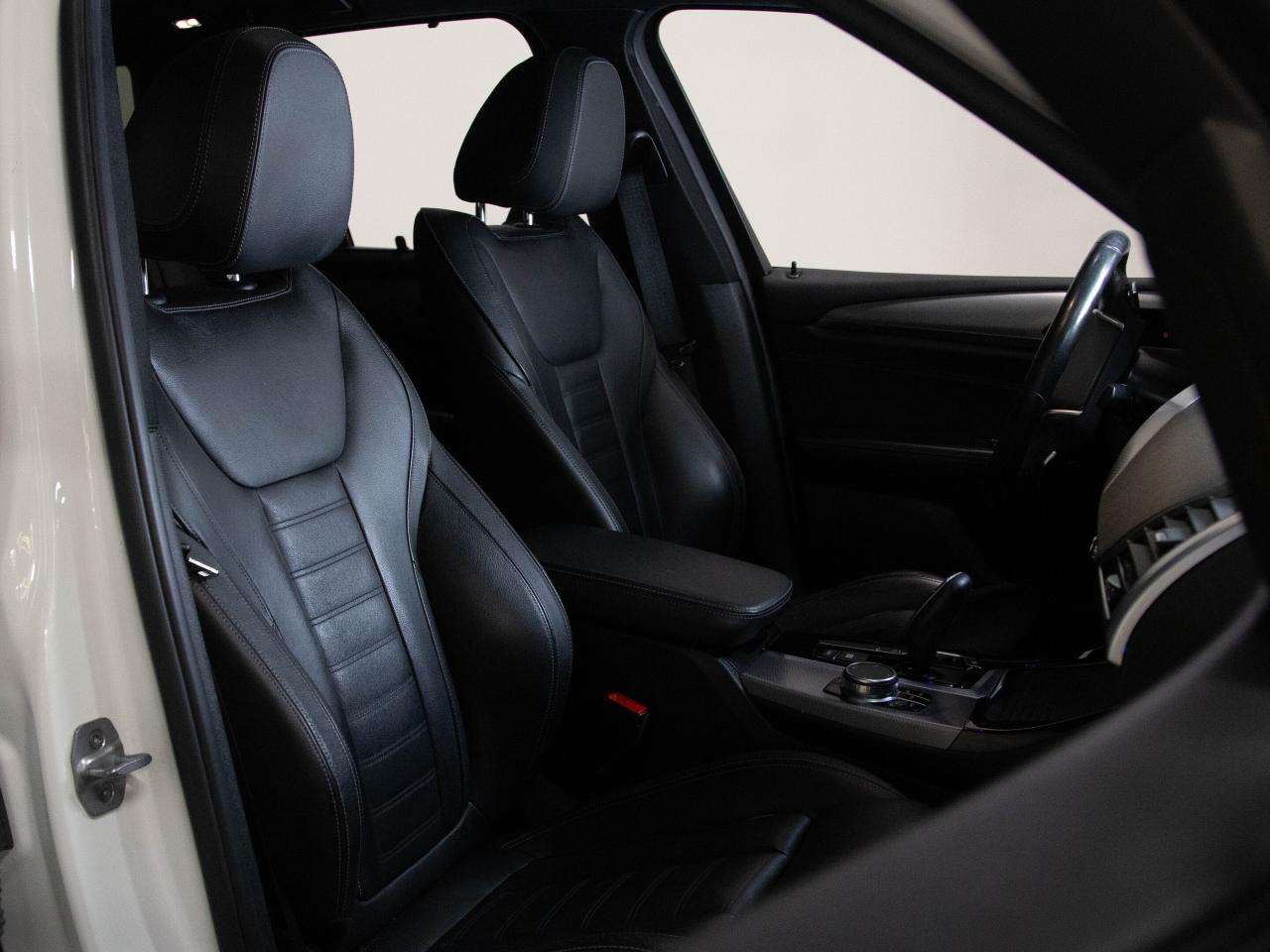 2019 BMW X3 XDRIVE30I | M SPORT PKG| HUD | HEATED STEERING Photo