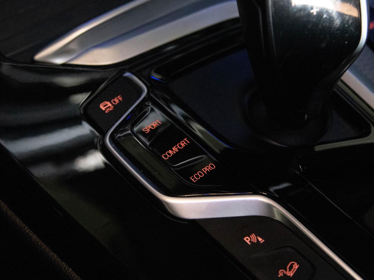 2019 BMW X3 XDRIVE30I | M SPORT PKG| HUD | HEATED STEERING Photo