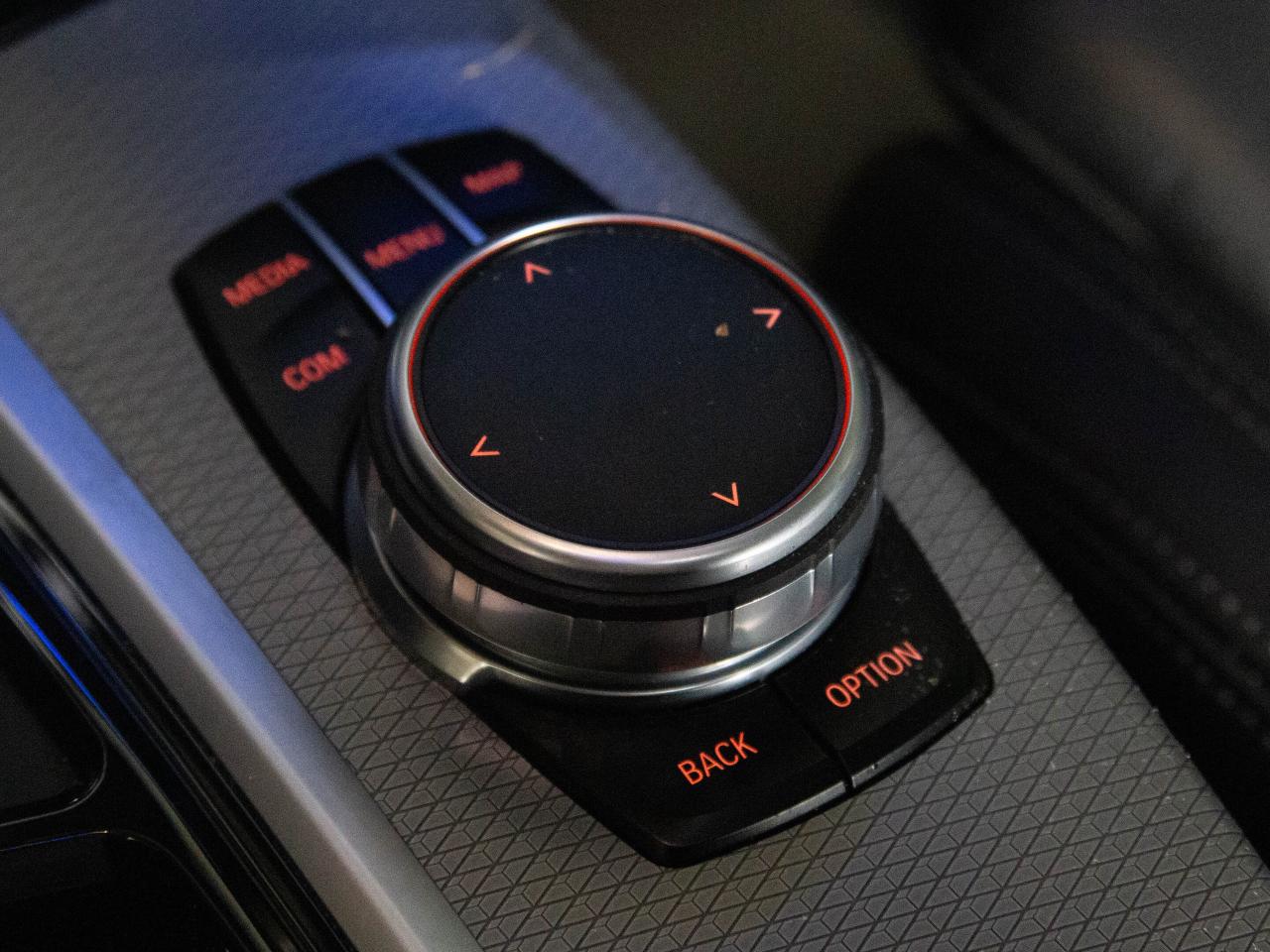 2019 BMW X3 XDRIVE30I | M SPORT PKG| HUD | HEATED STEERING Photo