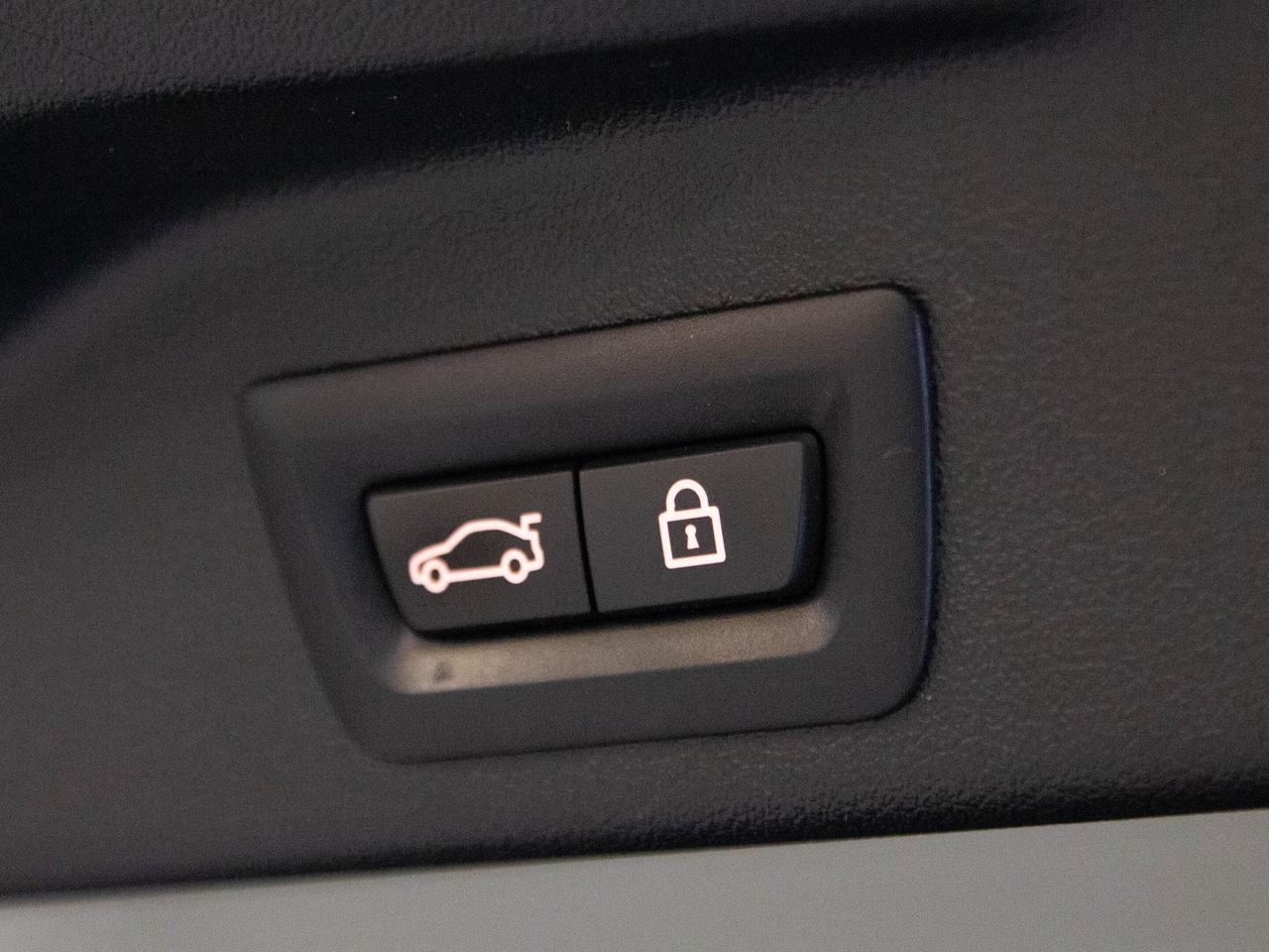 2022 BMW X5 XDRIVE40I | PREMIUM ENHANCED PKG | REAR HEATED Photo