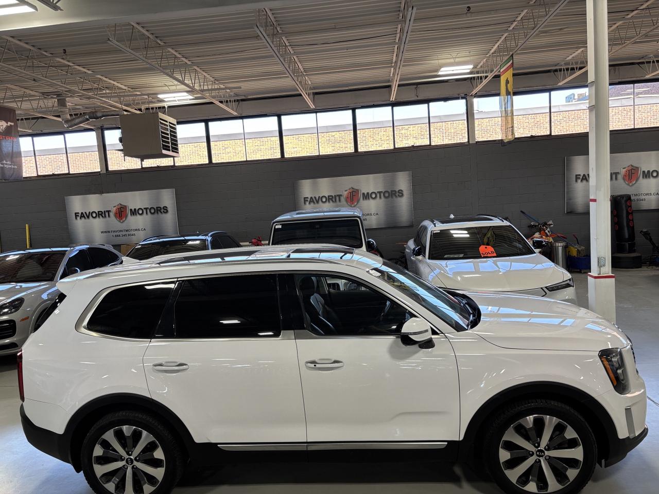 2021 Kia Telluride SX AWD|8PASSENGER|V6|NAV|360CAM|HARMANKARDONAUDIO| - Photo #3
