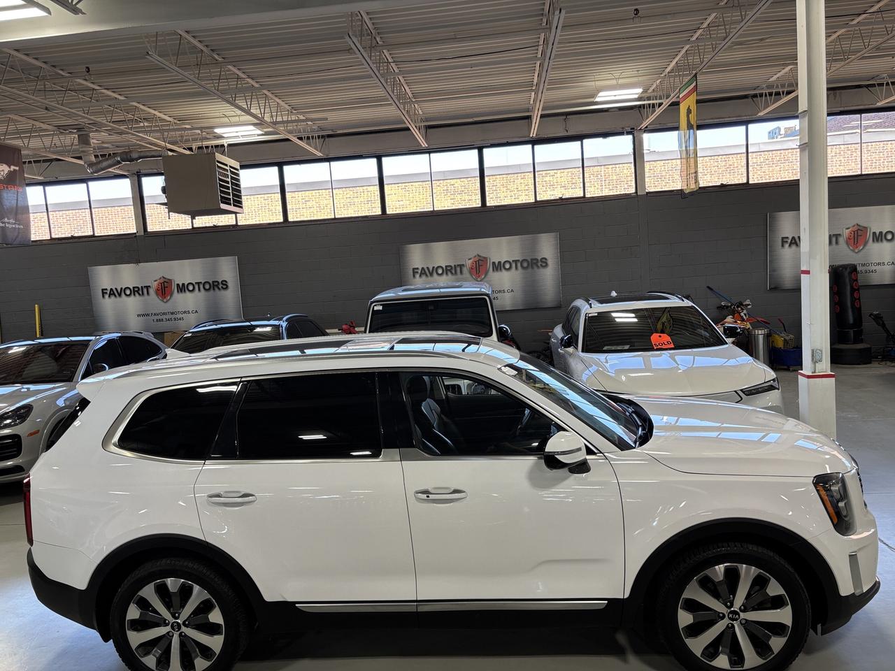 2021 Kia Telluride SX AWD|8PASSENGER|V6|NAV|360CAM|HARMANKARDONAUDIO| Photo
