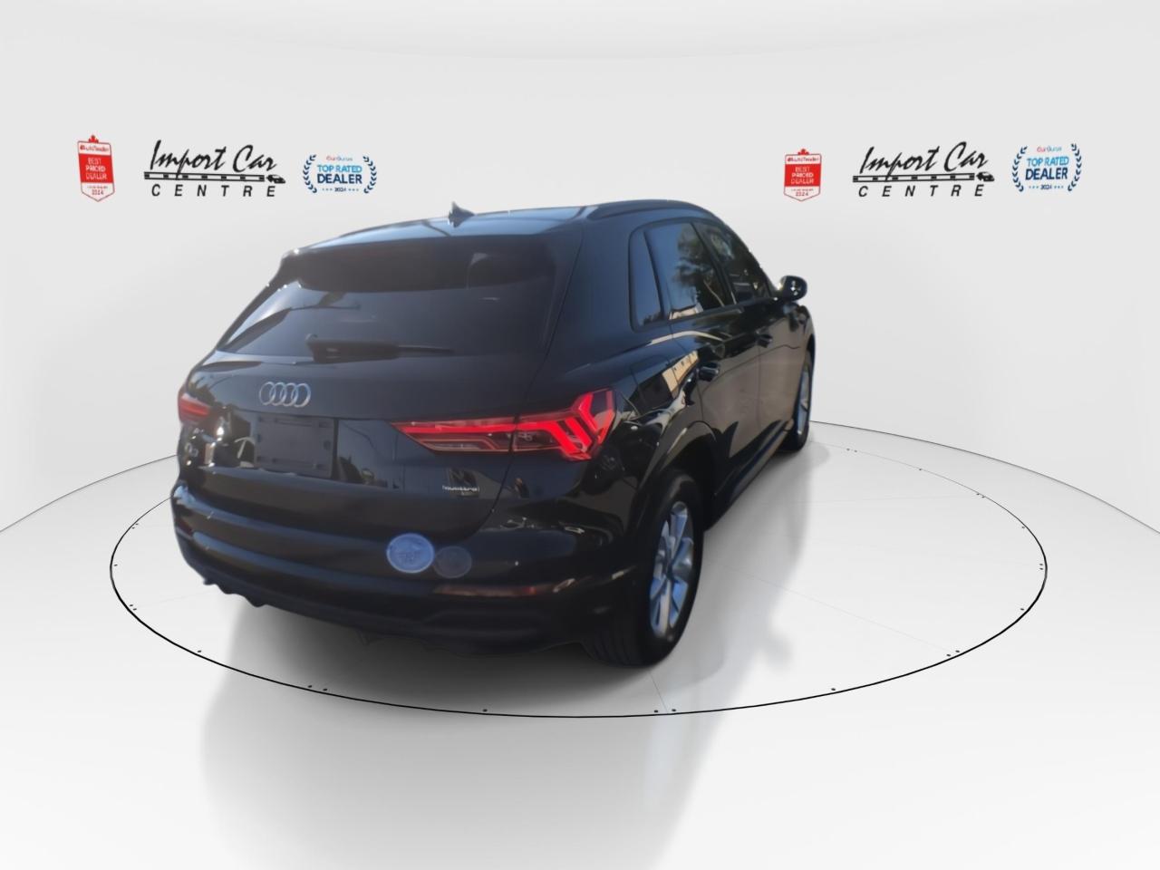 2024 Audi Q3 45 Komfort LEATHER, PANO. ROOF, HTD. SEATS & STEER Photo