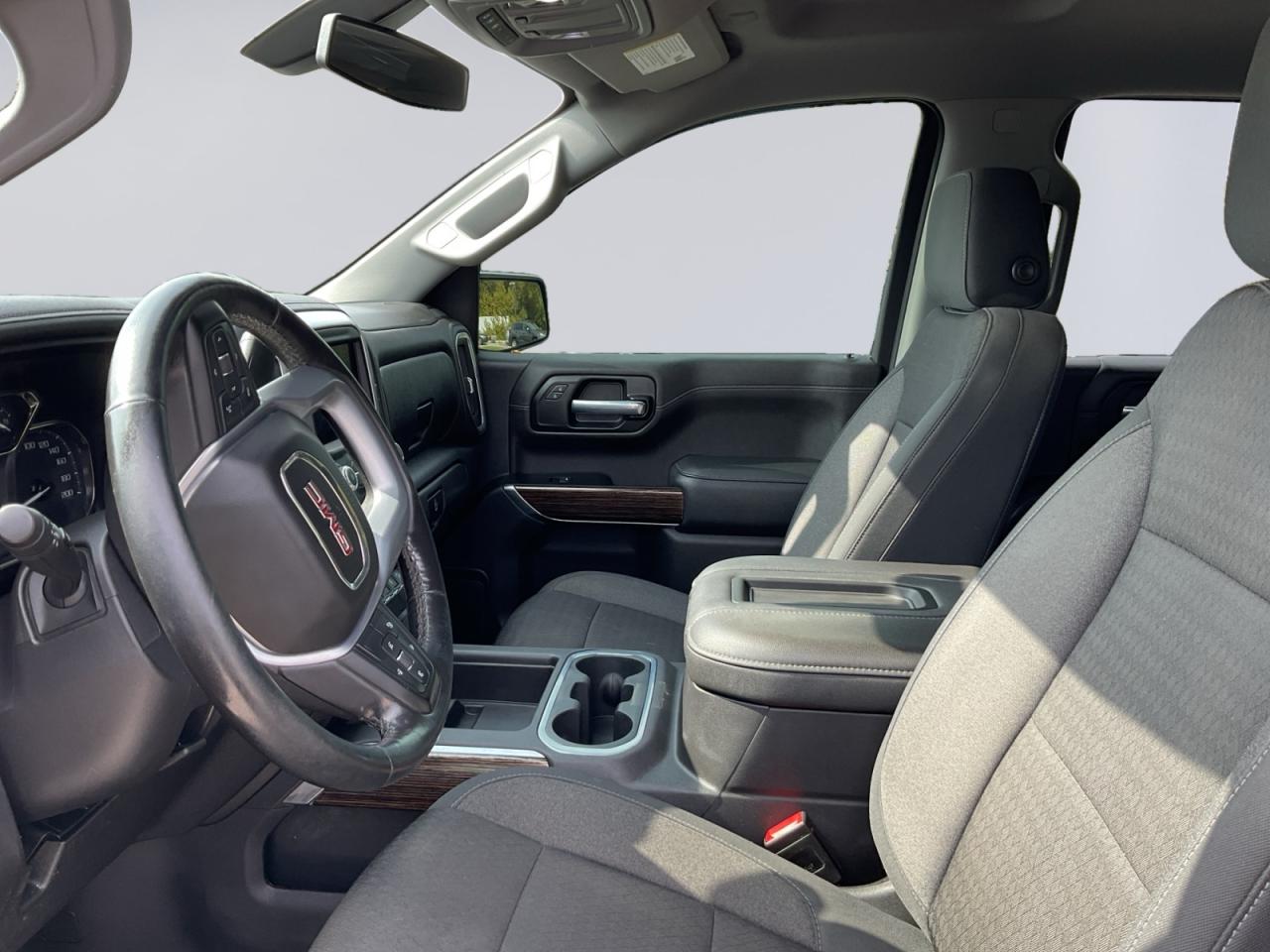 2021 GMC Sierra 1500 3.0L Diesel! Great Looking Truck! Heated Seats! Photo