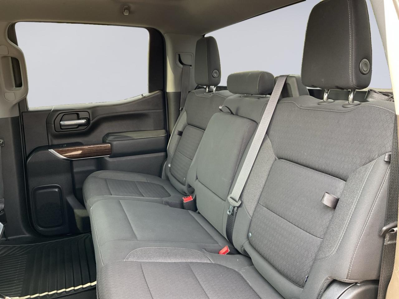 2021 GMC Sierra 1500 3.0L Diesel! Great Looking Truck! Heated Seats! Photo