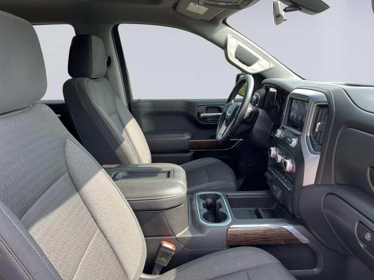 2021 GMC Sierra 1500 3.0L Diesel! Great Looking Truck! Heated Seats! Photo