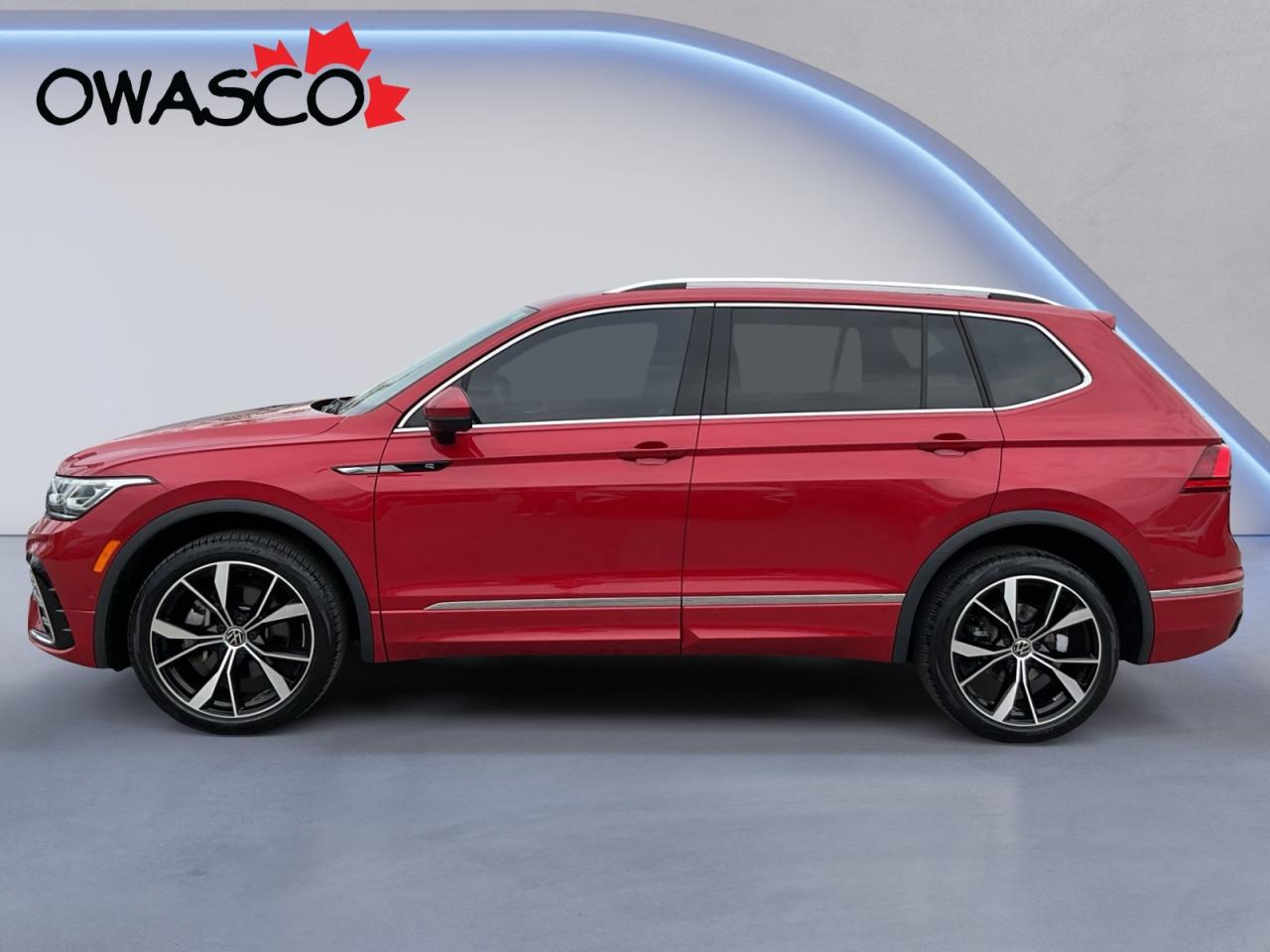 2024 Volkswagen Tiguan 2.0L One Owner! Leather! Sunroof! Why Buy New? Photo